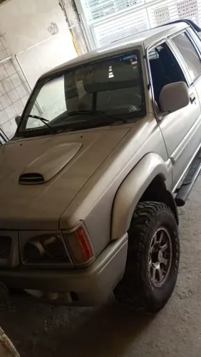 Mitsubishi L200 GLS 2.5 4X4 CD Diesel 2001