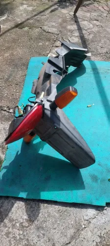 Paralama traseiro titan150 2004 a 2008 original honda