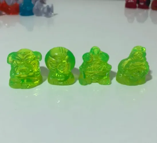 Gelo-cósmicos Do Mal Verde Claro