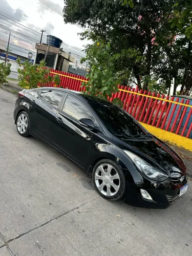 Hyundai Elantra GLS 1.8 16V Aut. 2012