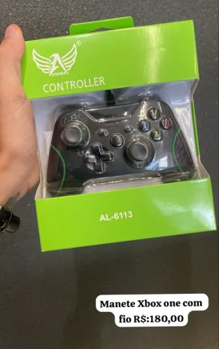 Manete Xbox one primeira linha com fio 