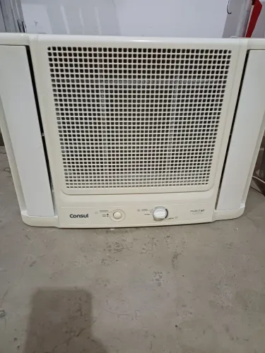 Ar condicionado de janela 10000Btus