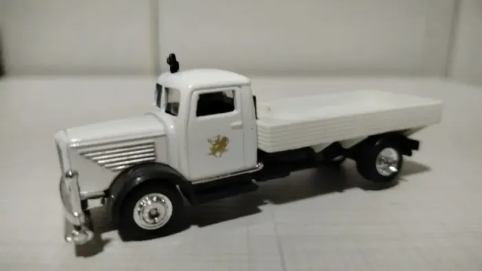 Miniatura Scania L71 Tekno 1/87