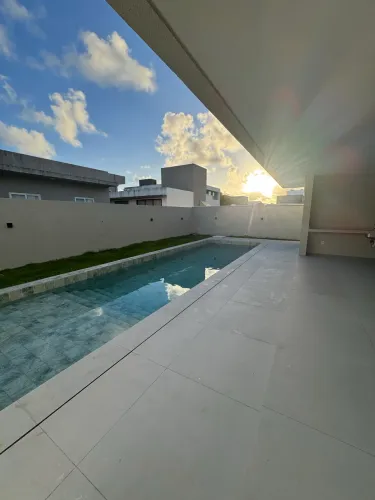Casa alto padrão recém construída 