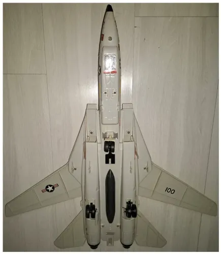 Super Caça Bombardeiro dos Comandos em Ação - Com danos