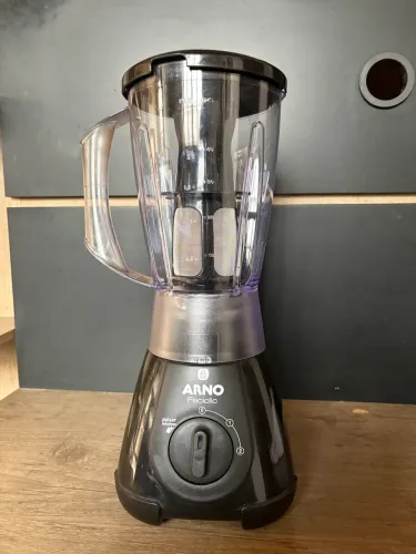 Liquidificador Arno 220V