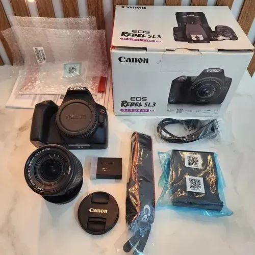 Kit câmara Cânon SL3 em perfeito estado