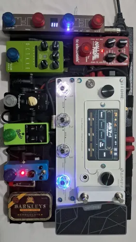 Pedalboard completo com ampero 2
