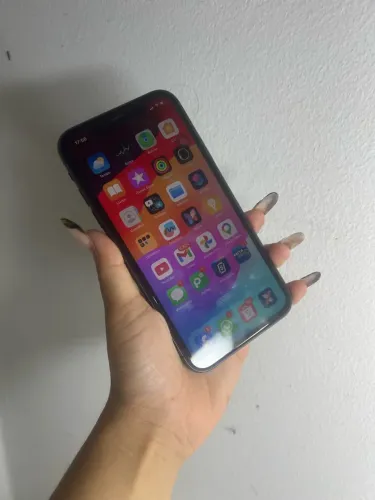 Vendo lindo iPhone 11 original