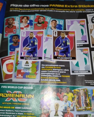 Figurinha legend extra stickers / mbappé bronze e regular.