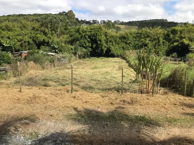 Vende-se terreno de 800 m² - Excelente oportunidade!