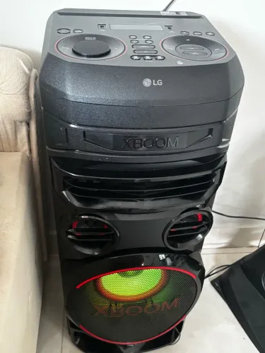 Torre de Som Acústica LG XBOOM RNC7 1000w