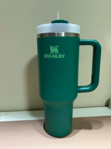 Copo Stanley original - 1,180L