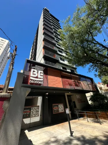 APARTAMENTO A VENDA NA ZONA 07 - RUA MARECHAL DEODORO