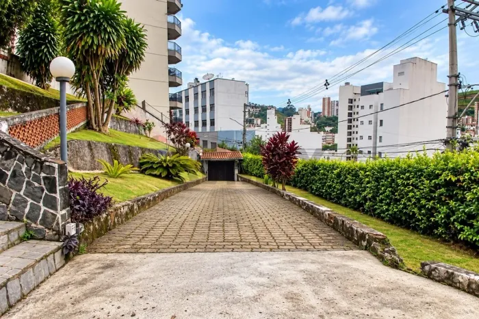 Casa para locação no Bom Pastor