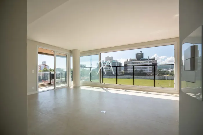 Apartamento à venda em condomínio completo
