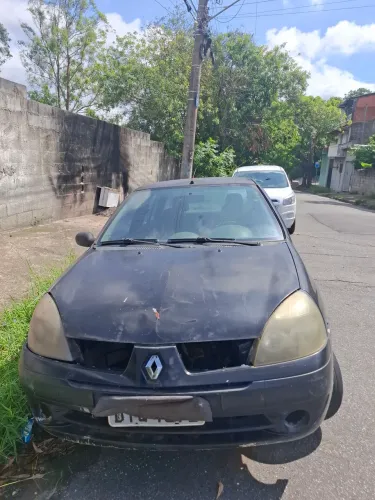 Renault Clio Sed. Privilège Hi-flex 1.0 16V 4P 2024