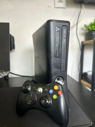 XBOX 360 completo - com defeito