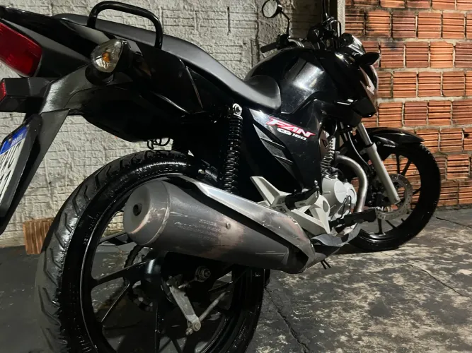 Moto CG Fan 2022
