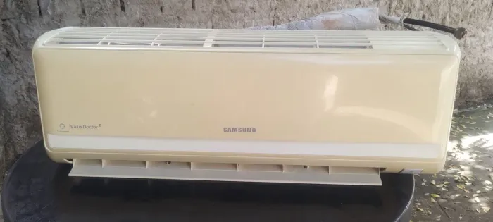Vendo ar-condicionado 