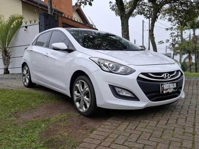Hyundai I30 1.8 16V Aut. 5P 2015