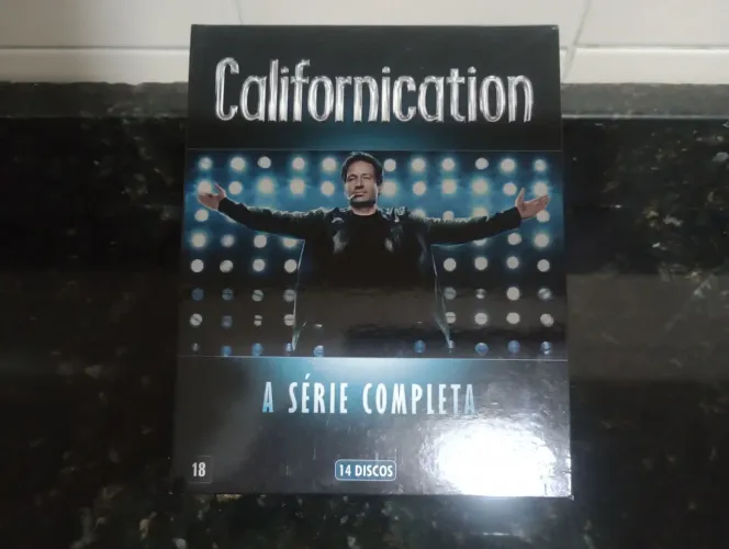 Californication - Coleção 7 Temporadas em dvd (usado)