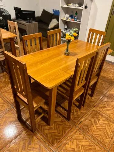 Mesa de jantar Madeira maciça 6 lugares nova de fábrica. Entregamos 