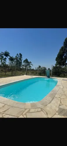 Sítio c/ área total de 1000m2