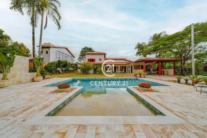 Casa à venda - Condomínio Ninho Verde II - Pardinho/SP