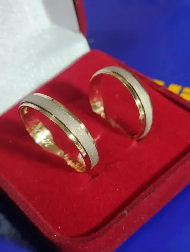 Alianças Casamento, Bodas Ouro Amarelo  e Branco 8 Gr 6 mm