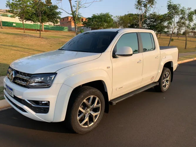 Volkswagen Amarok High.cd 2.0 16V TDI 4X4 Dies. AUT 2019