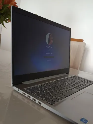 VENDO NOTEBOOK LENOVO