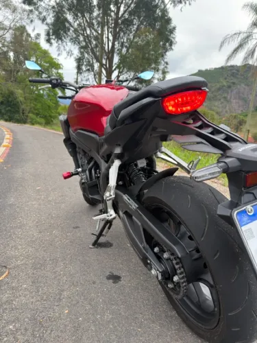 Cb 650r 