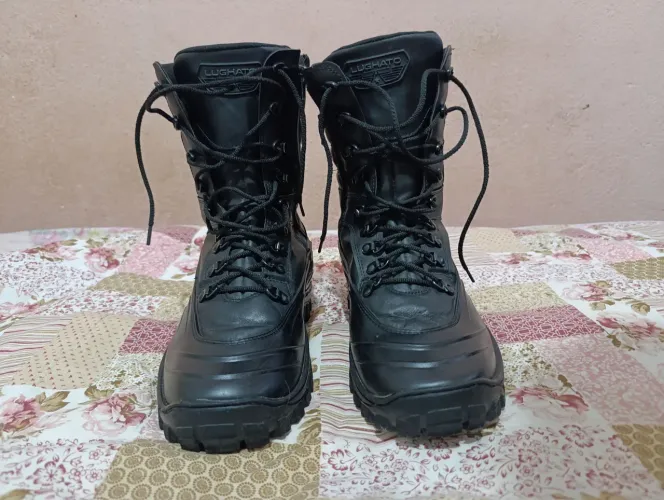 Bota Coturno Attack,(não abaixo o valor) Leia anúncio pra não haver dúvidas ok