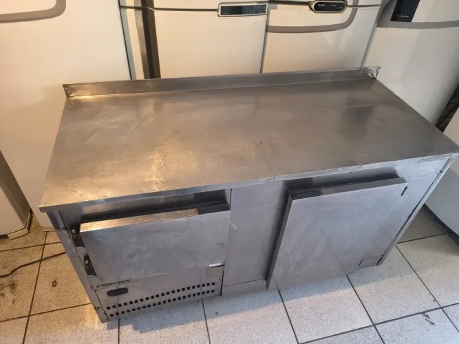 Balcão refrigerado c/controladora digital ENTREGO 220v