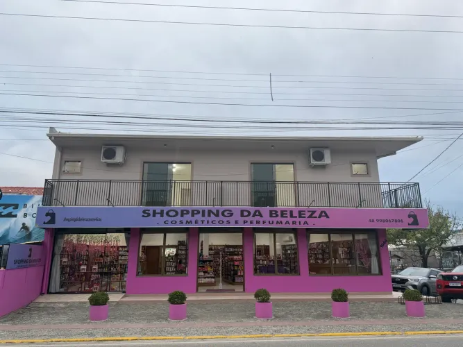 Sala comercial segundo piso com varanda