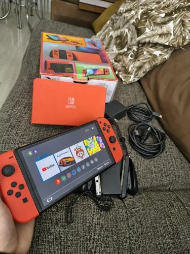 Nintendo Switch OLED Edição Mario Vermelho Completo