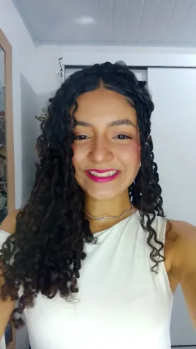 Babá com experiência - cuido com amor e responsabilidade