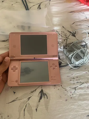 Nintendo DSI XL