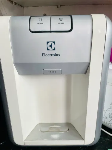 Purificador de água Electrolux 