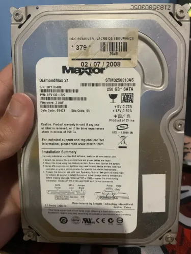 HD Maxtor 250GB SATA 7200 RPM