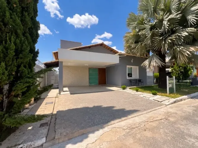 Casa em condomínio, 4 quartos, espaço gourmet