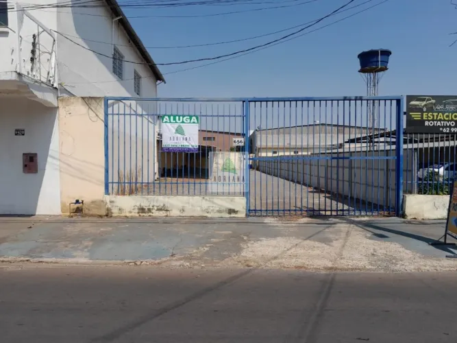 Aluguel &Aacute;rea de 400 m&sup2; Excelente localiza&ccedil;&atilde;o para Estacion