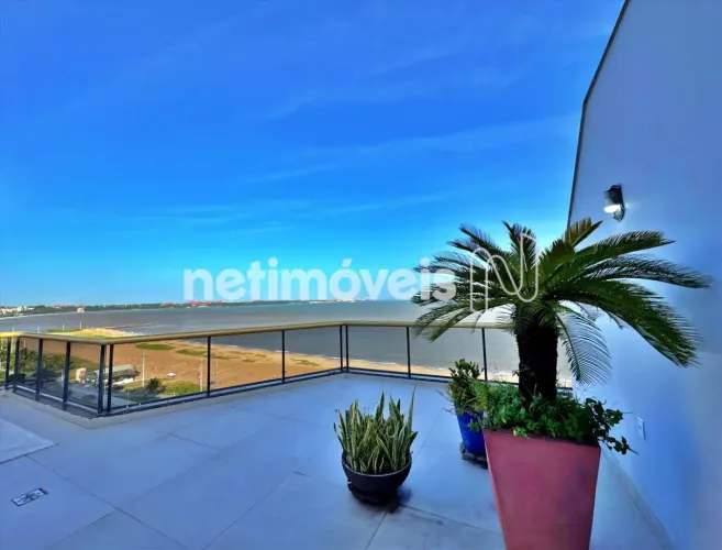 Cobertura Duplex na Mata da Praia Sofisticação, Espaço e Vista Mar