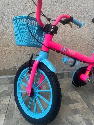 ? Bicicleta Infantil Aro 16 - Linda, Completa e em Excelente Estado! ?