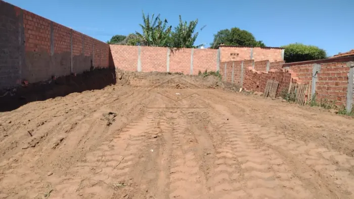 Terreno Padrão em Botucatu