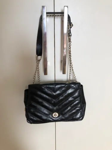 Bolsa preta couro