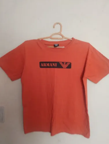 Camiseta masculina. Laranja tamanho M. Empório Armani. EM PERFEITO ESTADO DE CONSERVAÇÃO.