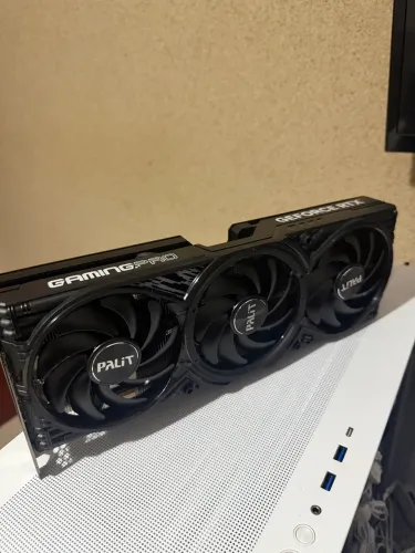 Rtx 5070ti Palit 16GB