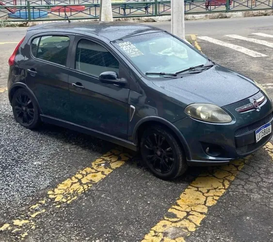 Fiat Palio Sporting 1.6 Flex 16V 5P 2014